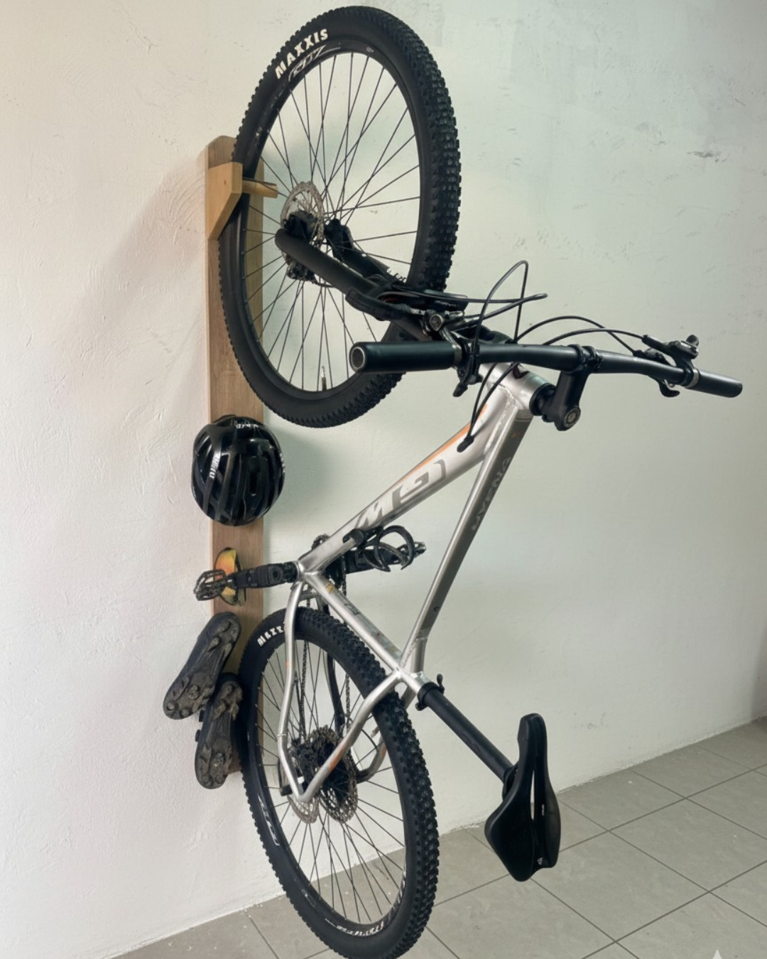 Soporte Vertical Premium